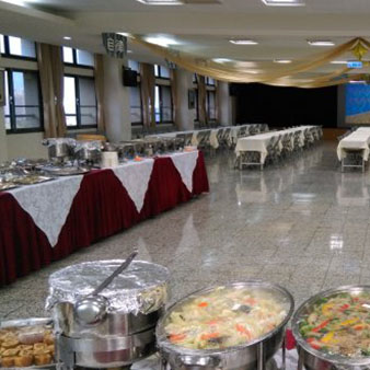 105年​王茂駿校長宴請退休教職同仁暨新進教師( 6 張相片 )